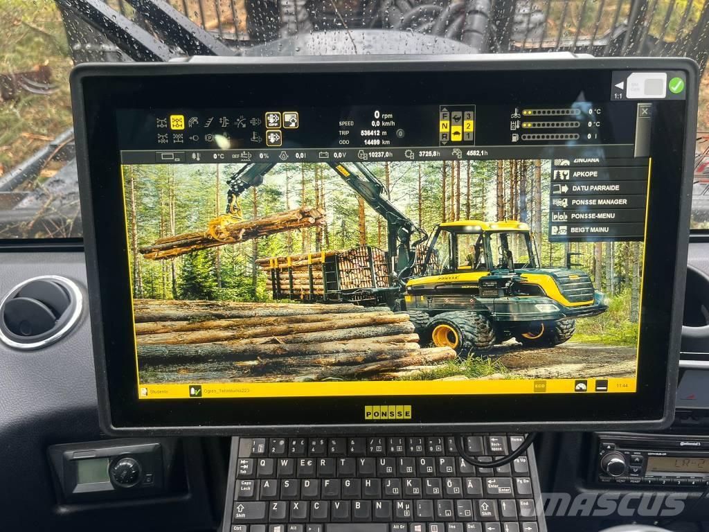 Ponsse Buffalo 8W Forwarderji