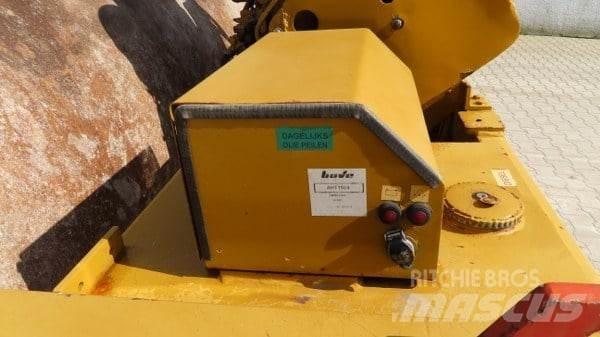 Vibromax W 501 Vlečni vibracijski valjarji