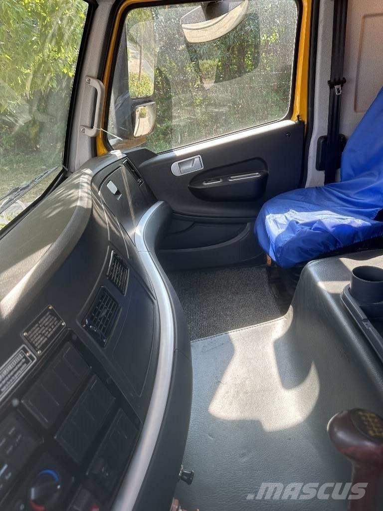XCMG QY55KC Avtodvigala
