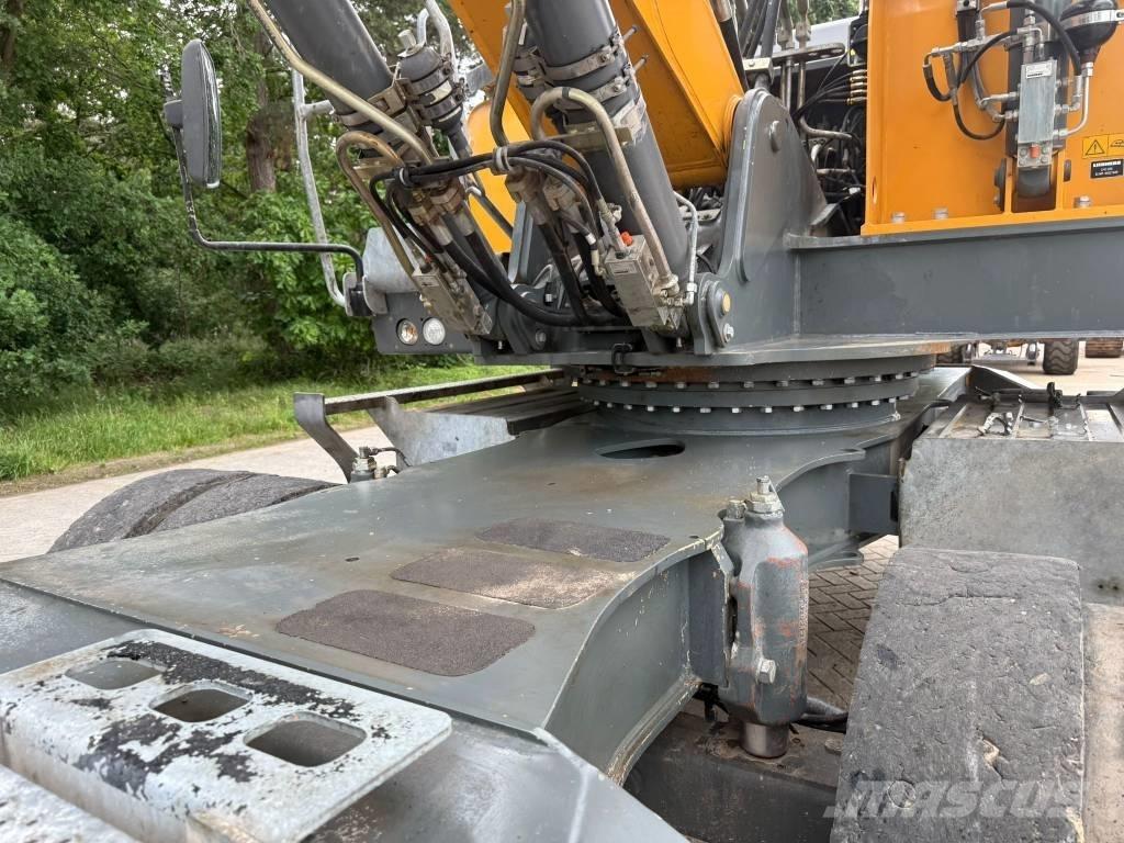 Liebherr LH 22 M Bagri za prekladanje primarnih/sekundarnih surovin
