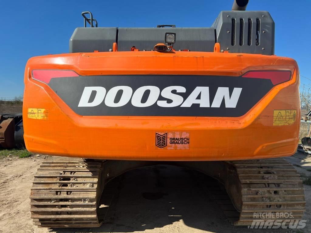 Doosan DX 300 LC-5 Bagri goseničarji