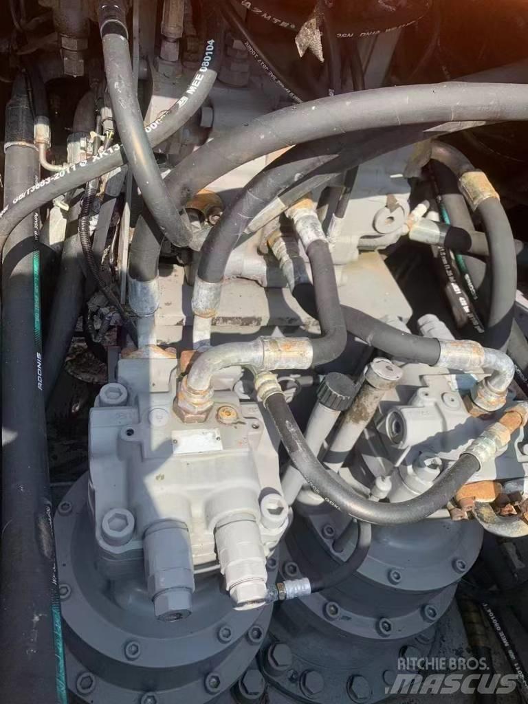 Hitachi ZX 450 H Bagri goseničarji