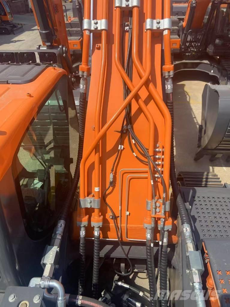 Develon DX 400 Bagri goseničarji