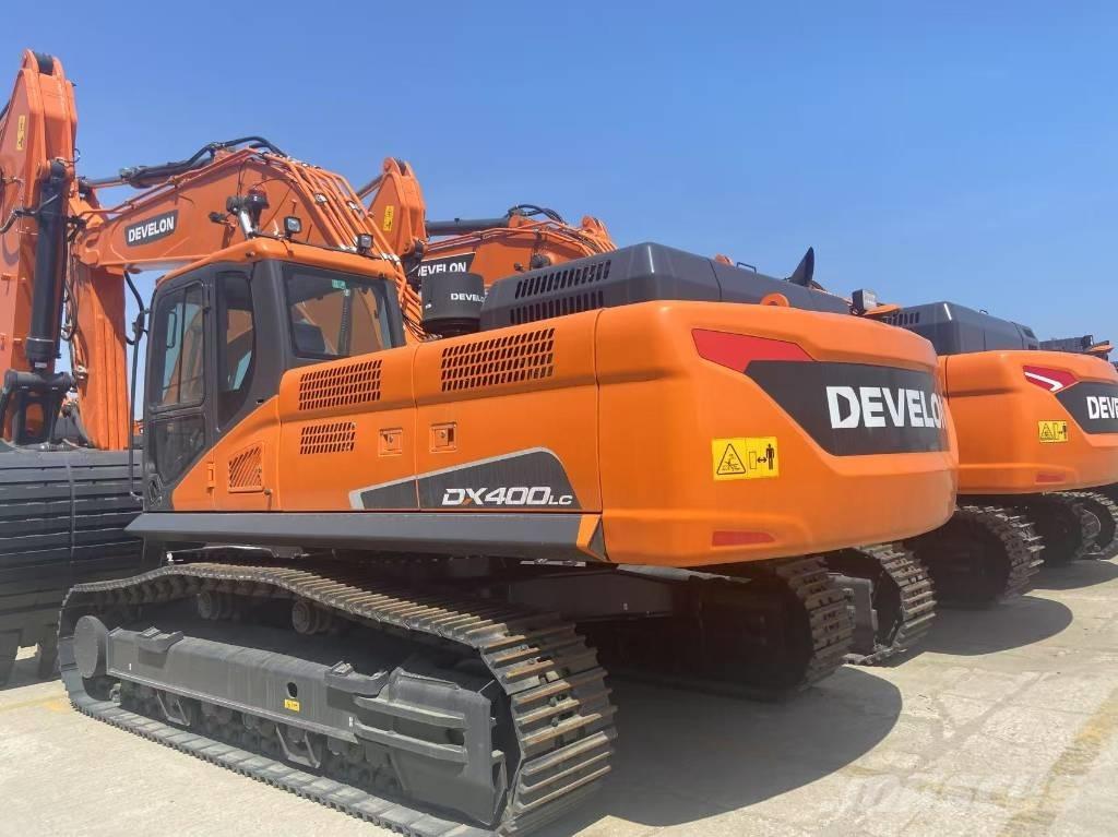 Develon DX 400 Bagri goseničarji