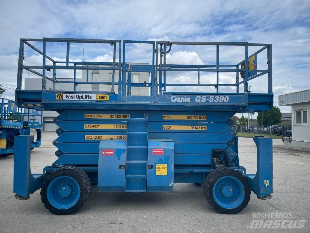 Genie GS 5390 RT Škarjaste dvižne ploščadi