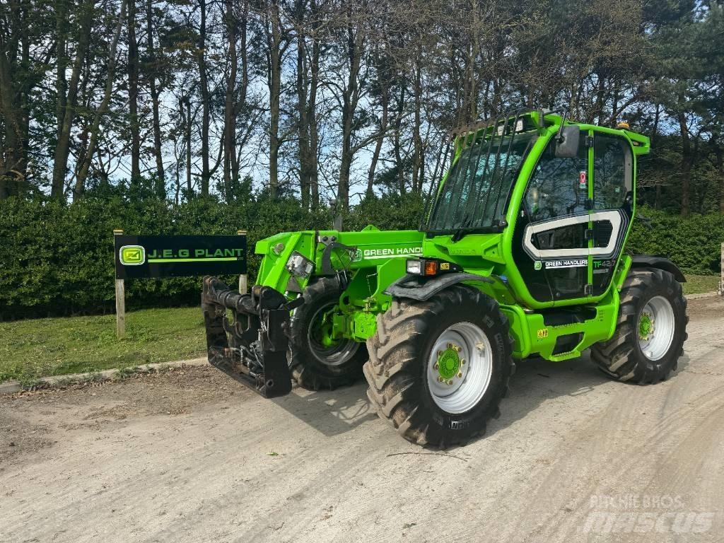 Merlo TF 42.7 Kmetijski teleskopski nakladalci
