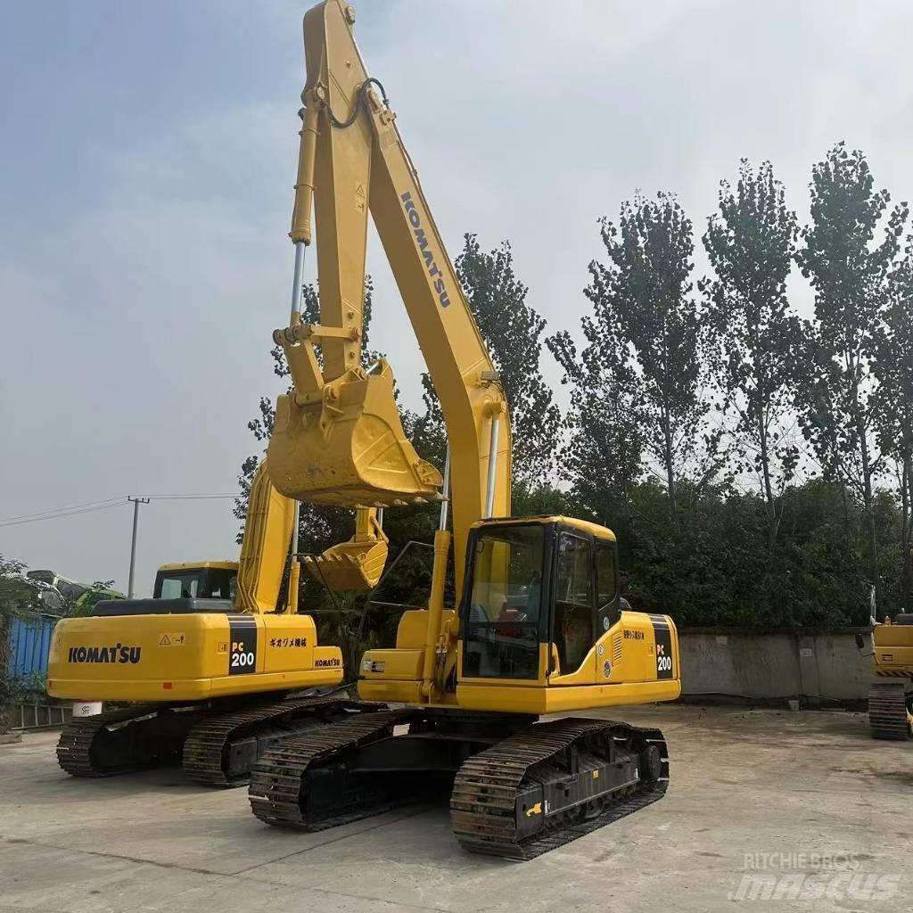Komatsu PC 200-7 Bagri goseničarji