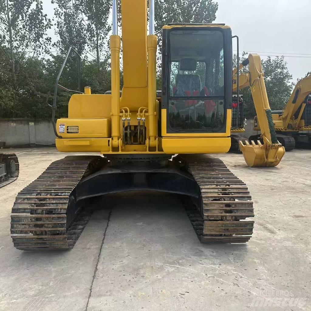 Komatsu PC 200-7 Bagri goseničarji