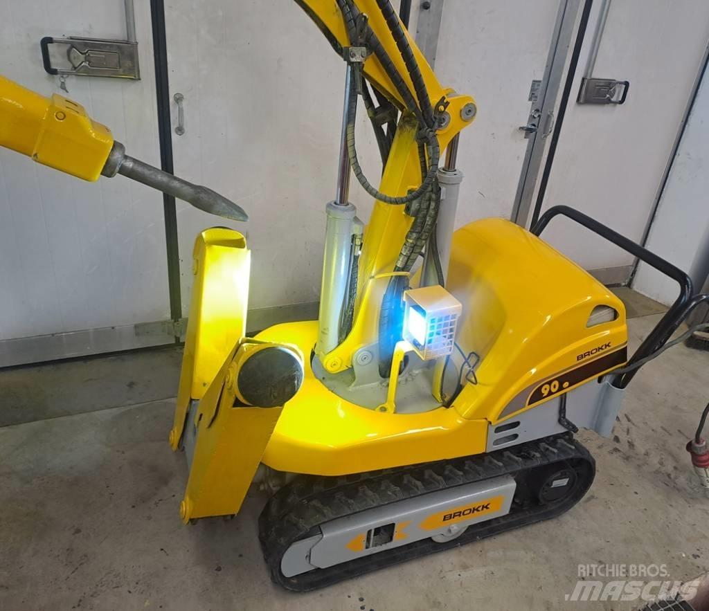 Brokk 90 Gradbeništvo - drugo