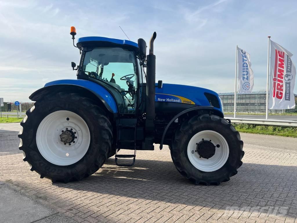 New Holland T7060 Traktorji