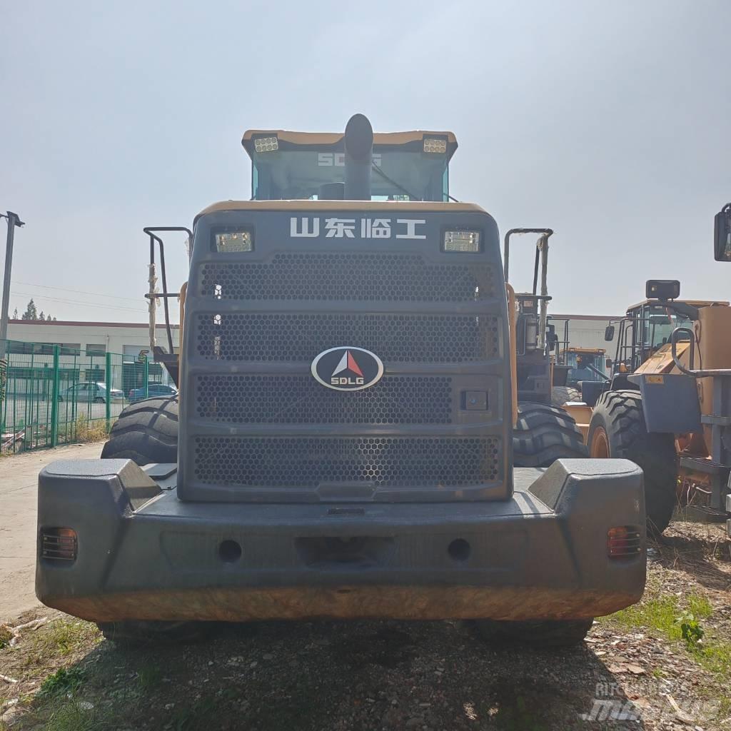 SDLG LG 955 F Kolesni nakladalci