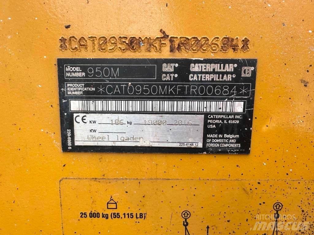 CAT 950M Kolesni nakladalci