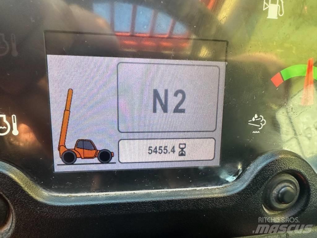 JLG 1055 Teleskopski viličarji