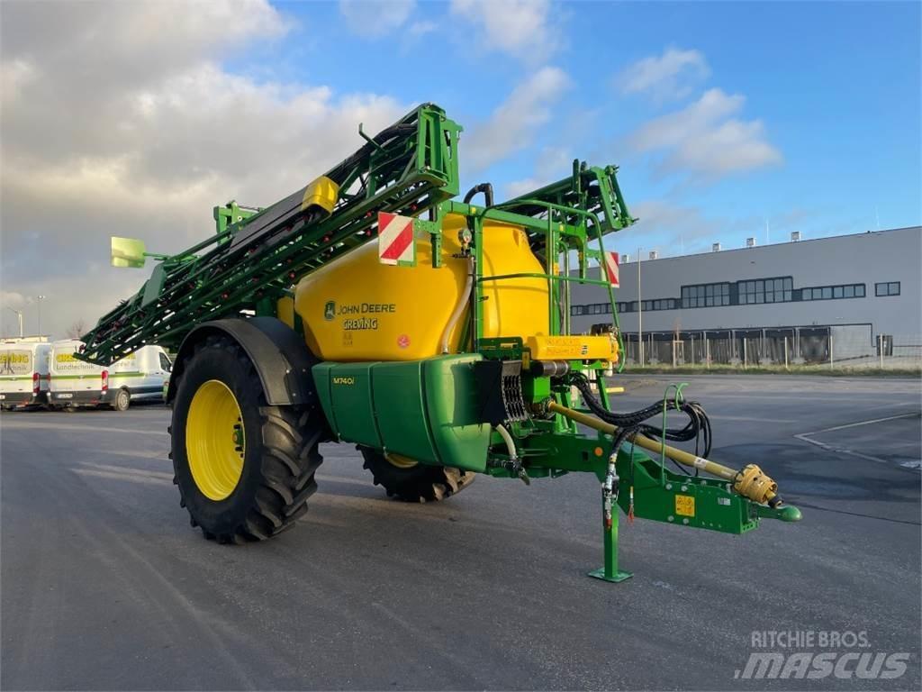 John Deere M740i Vlečne škropilnice