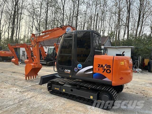 Hitachi ZX70 Bagri goseničarji
