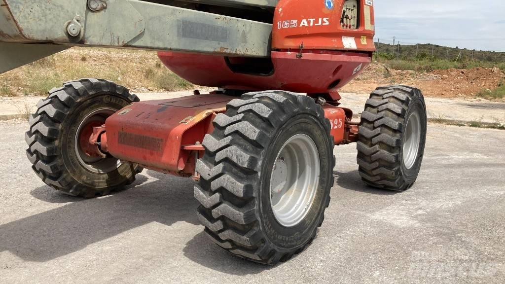 Manitou 165 ATJ Zglobne dvižne ploščadi