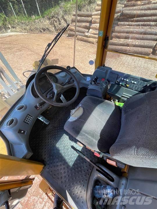 Volvo L50D Kolesni nakladalci