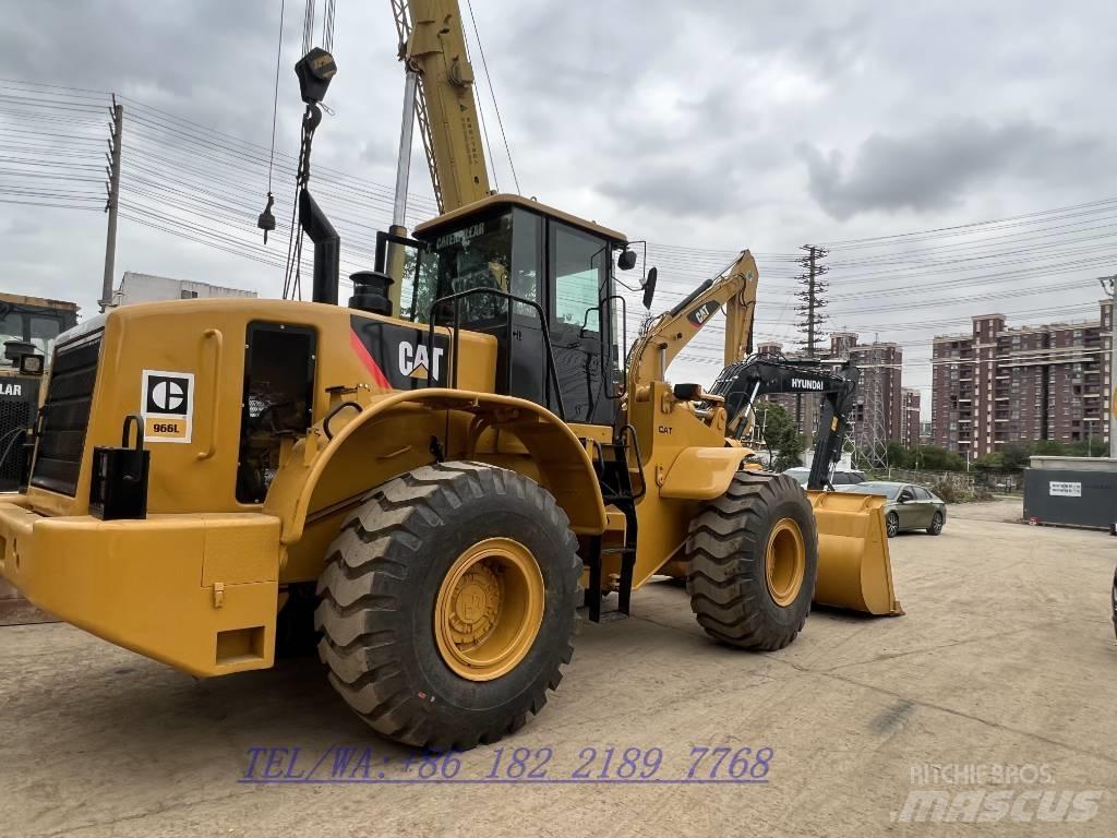CAT 966L Kolesni nakladalci