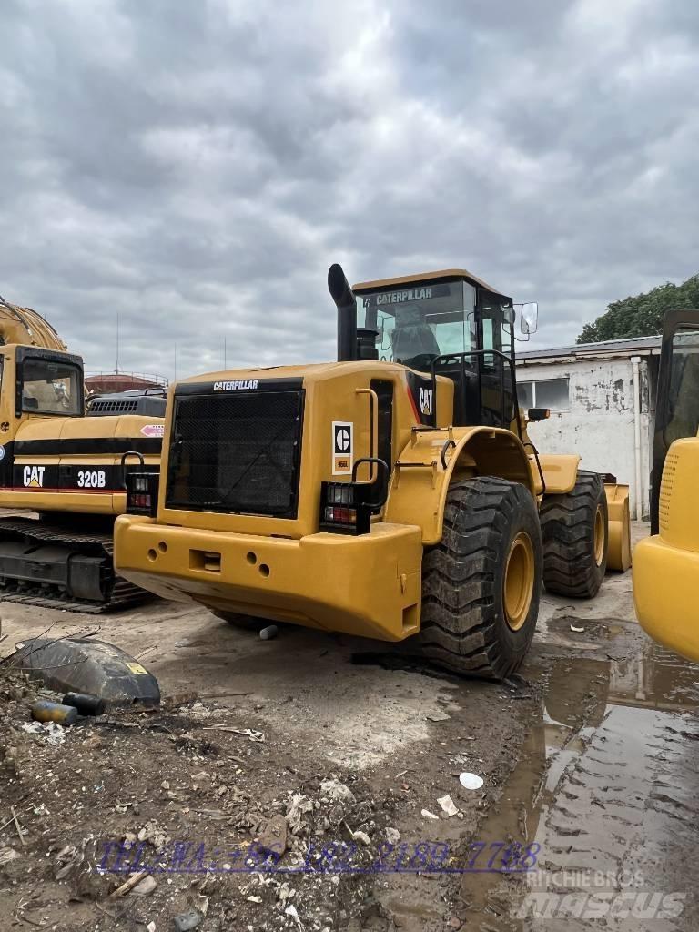CAT 966L Kolesni nakladalci