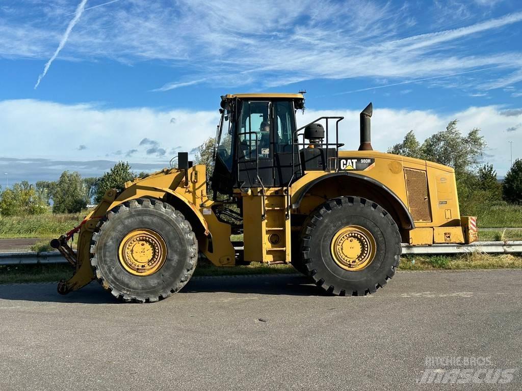 CAT 980H Kolesni nakladalci
