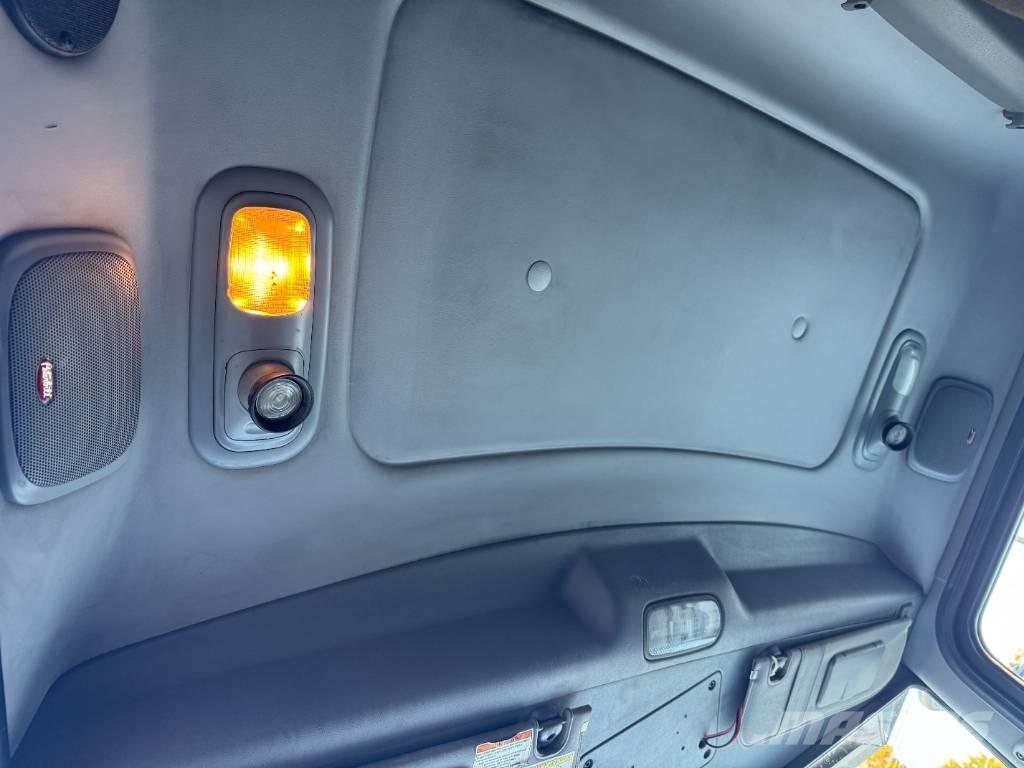 Peterbilt 389 Kiper tovornjaki