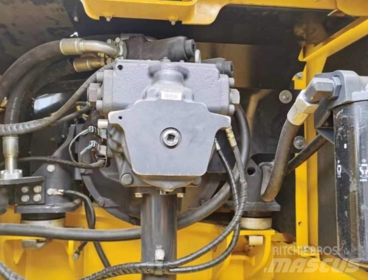 Komatsu 360-7 Bagri goseničarji