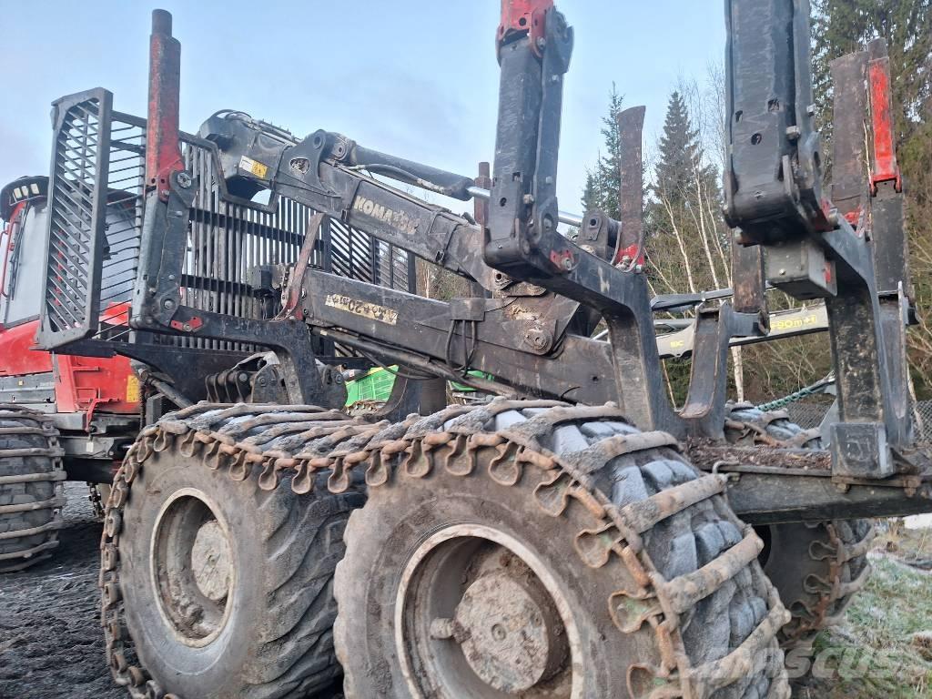 Komatsu 895 Forwarderji