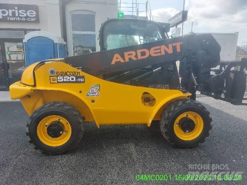 JCB 520-40 Teleskopski viličarji