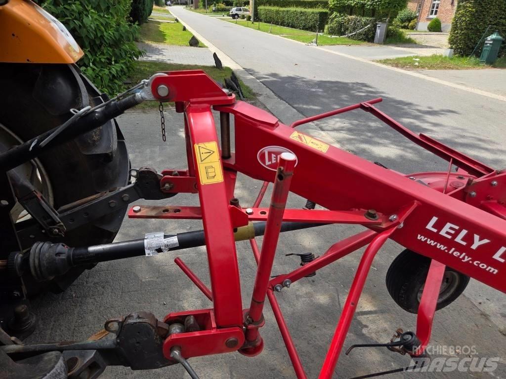 Lely Lotus 300 Combi Obračalniki in zgrabljalniki