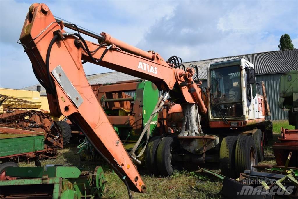 Atlas 1404 M Bagri na kolesih
