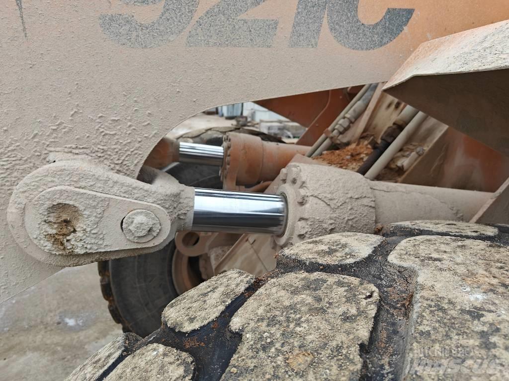 CASE 921 C Kolesni nakladalci