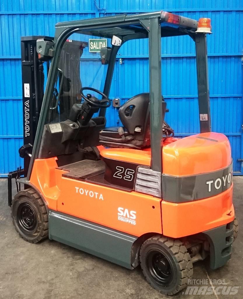 Toyota 7 FBMF 25 Električni viličarji