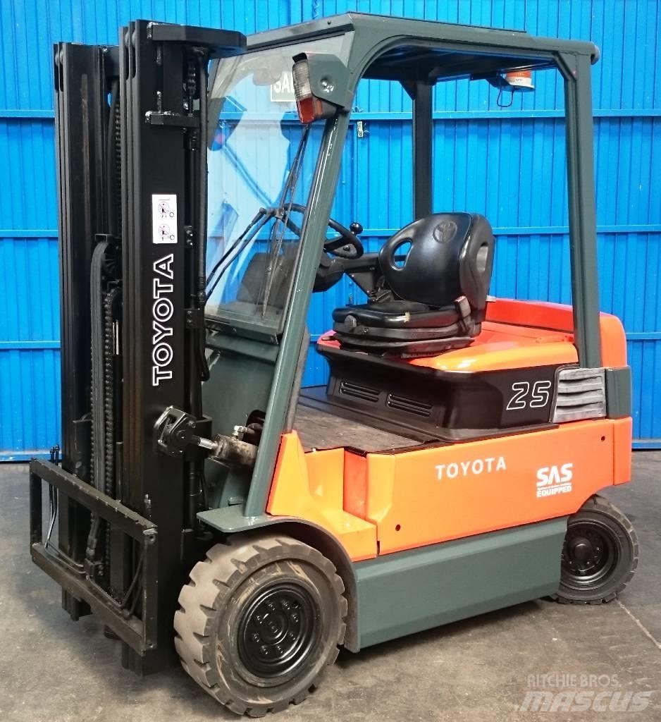 Toyota 7 FBMF 25 Električni viličarji