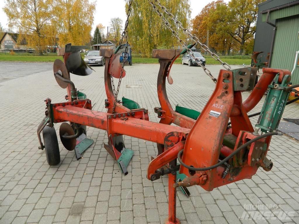 Kverneland 3 Obračalni plugi