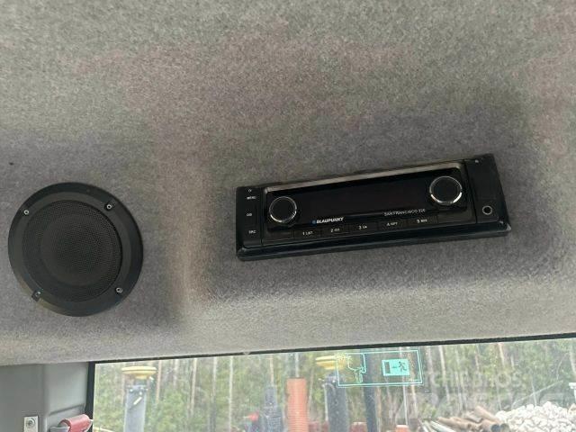 CAT M 314 F Bagri na kolesih