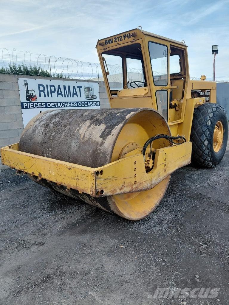 Bomag BW 212 P D Vibro nabijači