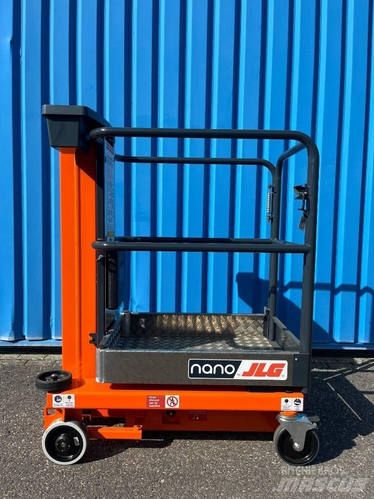 JLG Nano Vertikalna dvigala