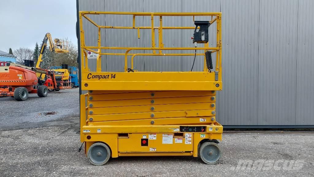 Haulotte Compact 14 Škarjaste dvižne ploščadi