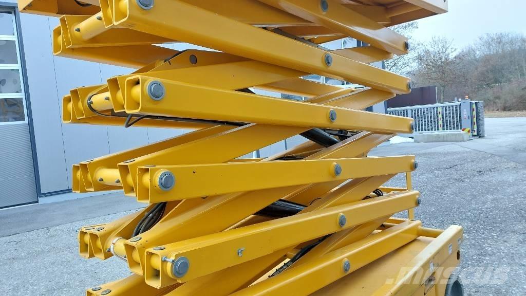 Haulotte Compact 14 Škarjaste dvižne ploščadi