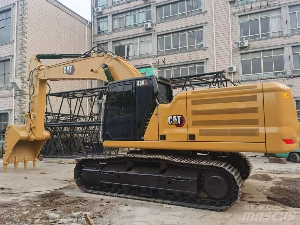 CAT 330 Bagri goseničarji