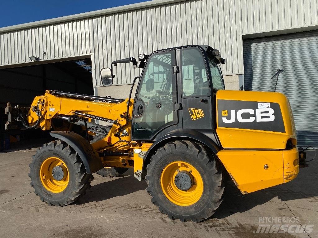 JCB TM 310 S Kmetijski teleskopski nakladalci