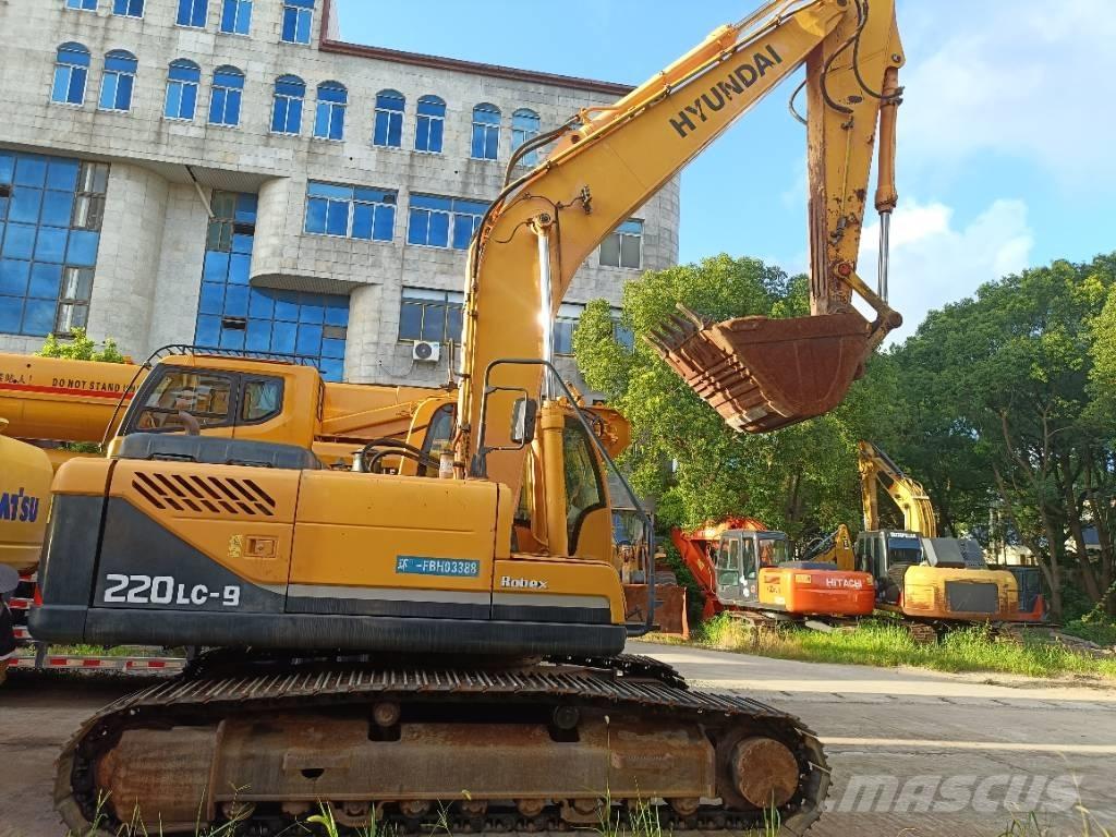 Hyundai R220LC-9 Bagri goseničarji