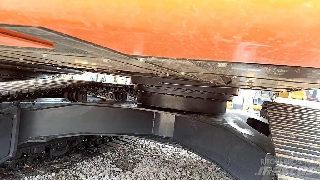 Doosan 225 LC-9 Bagri goseničarji