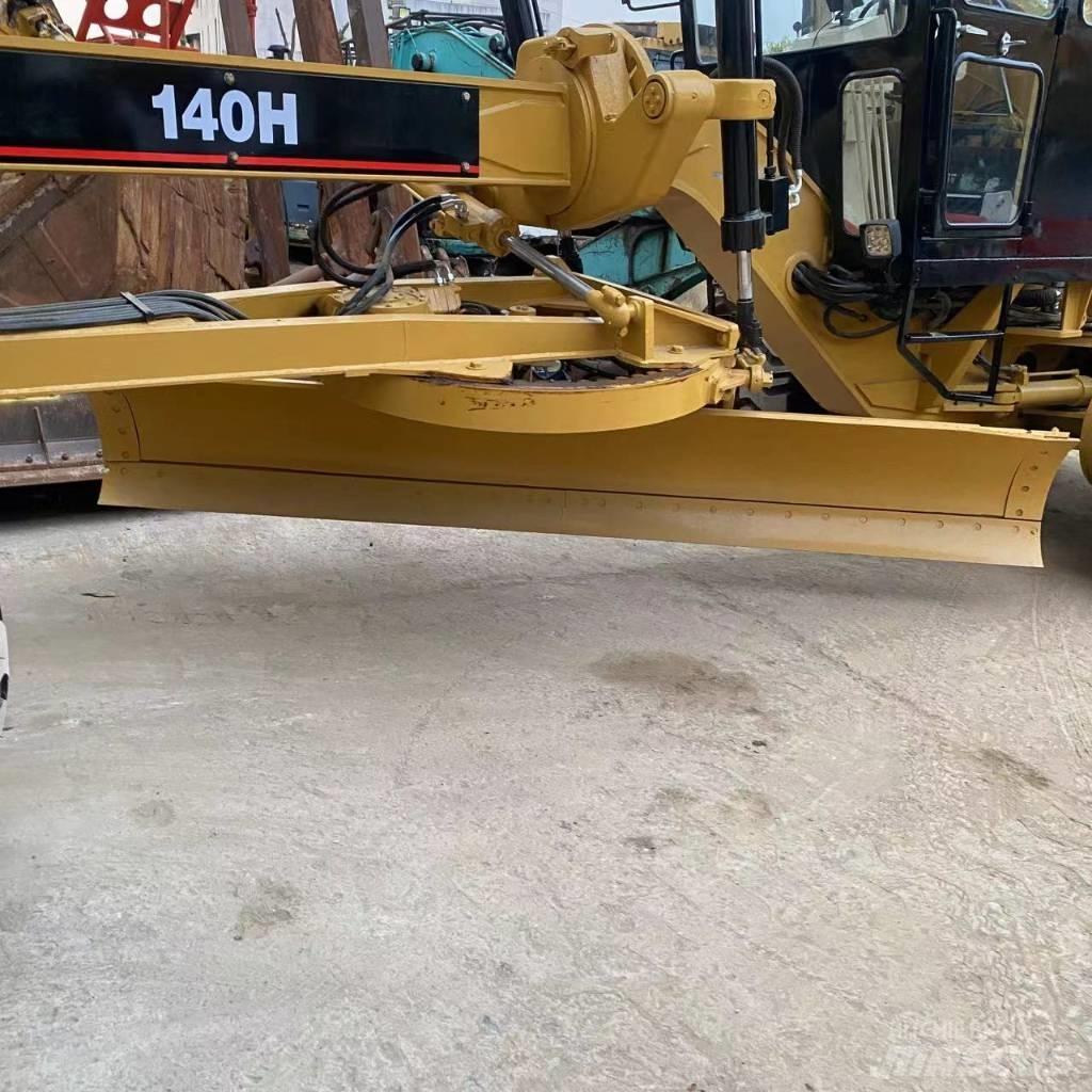 CAT 140 H Grederji