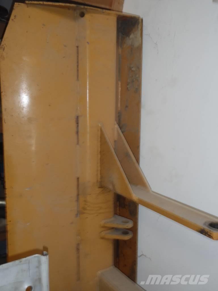 CASE TF 300 Freze za kopanje jarkov Trenčerji