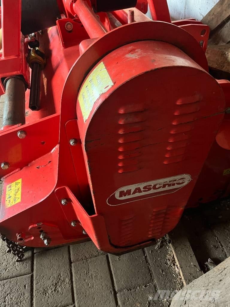Maschio Bufalo 280 Kosilnice za pašnike