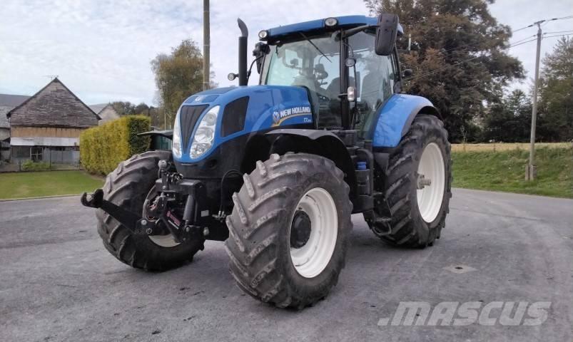 New Holland T 7.210 Traktorji