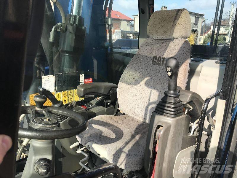 CAT M318f 318 f Bagri na kolesih