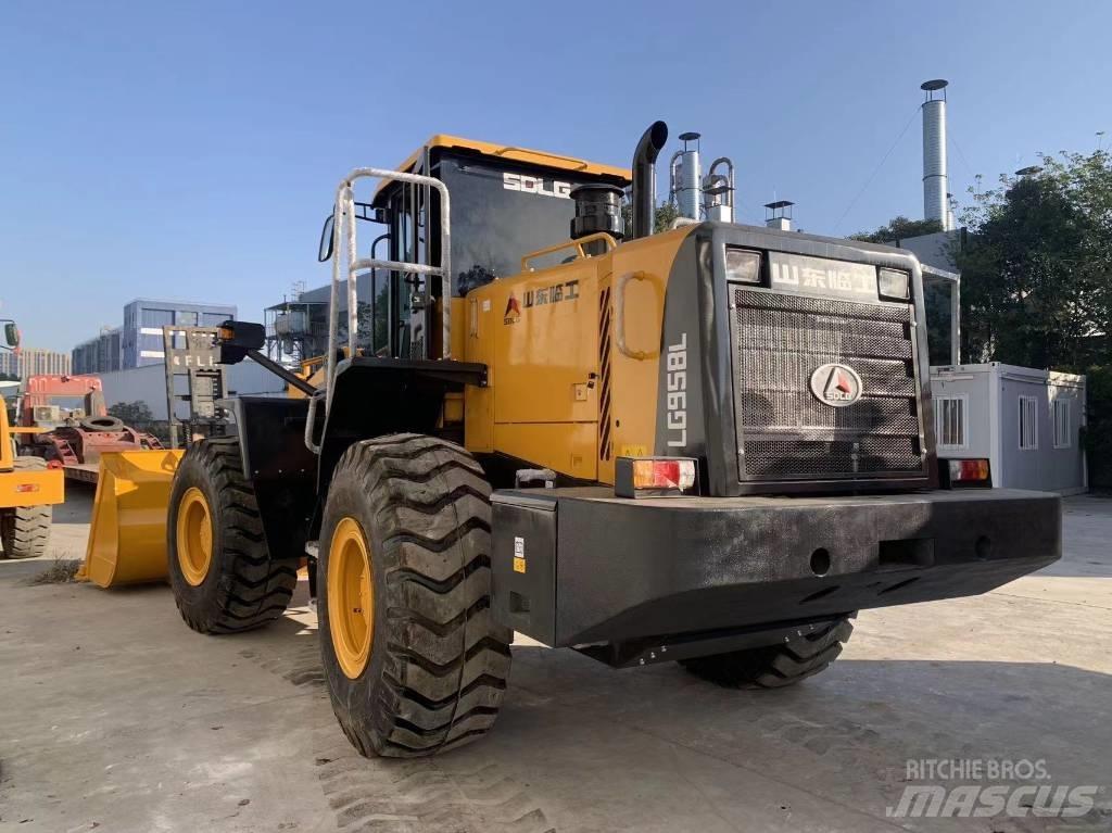 SDLG L958 L Kolesni nakladalci