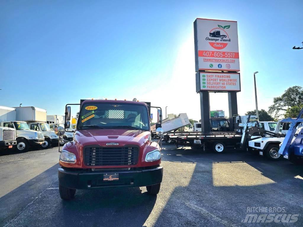 Freightliner M2 106 Tovornjaki s kesonom/platojem